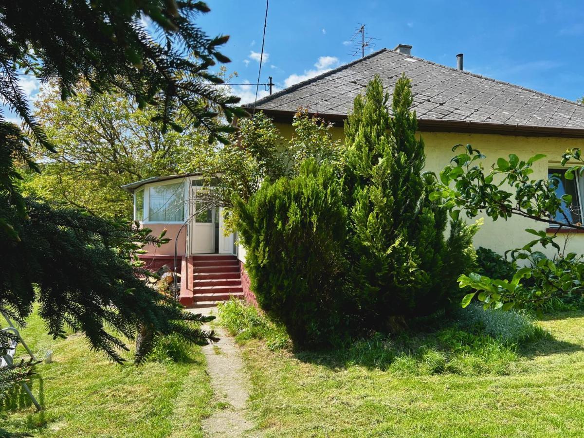 Csodakertes Kishaz Balatonfuzfon Bagian luar foto